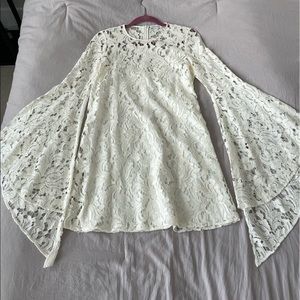 camilla and marc farrow bell sleeve lace cocktail dress